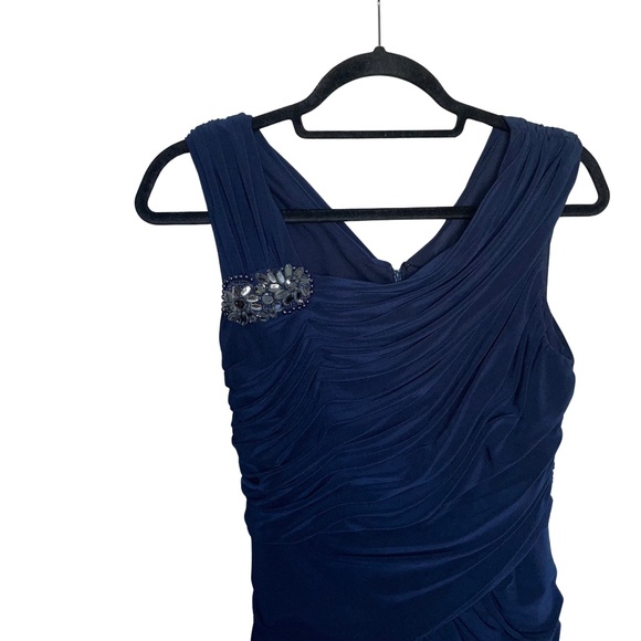 Adrianna Papell Women's Evening Gown Navy Blue Shirred Beaded Sleeveless Sz 10 - Picture 3 of 15